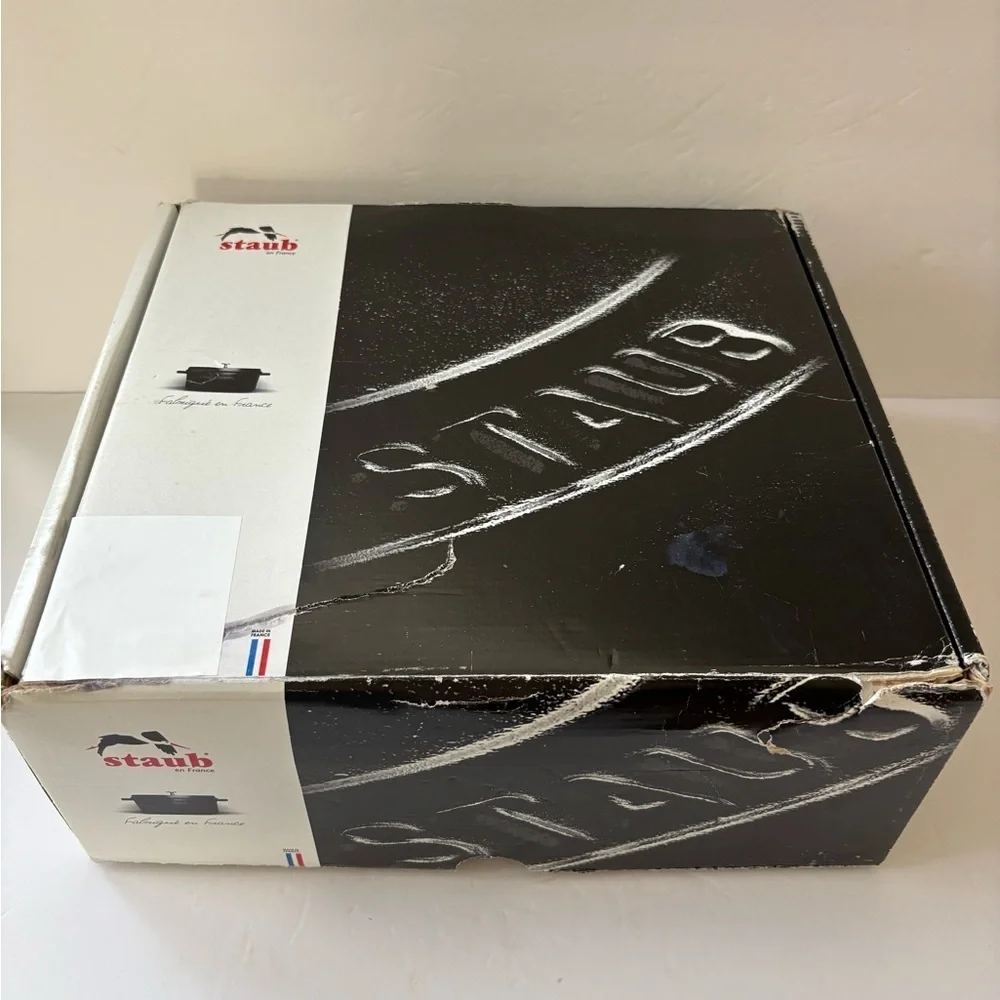 Staub nwt qt